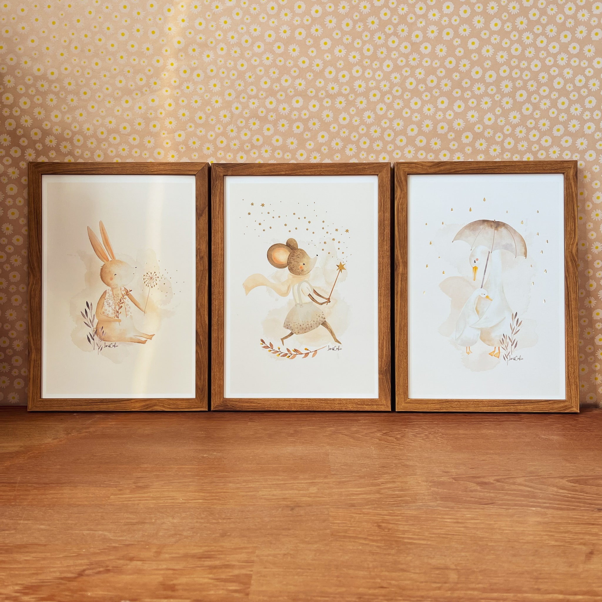Goudfolie kinderkamer poster set van 3: Mia Konijn, Bobbie Gans & Maggie Muis - A3 & A4