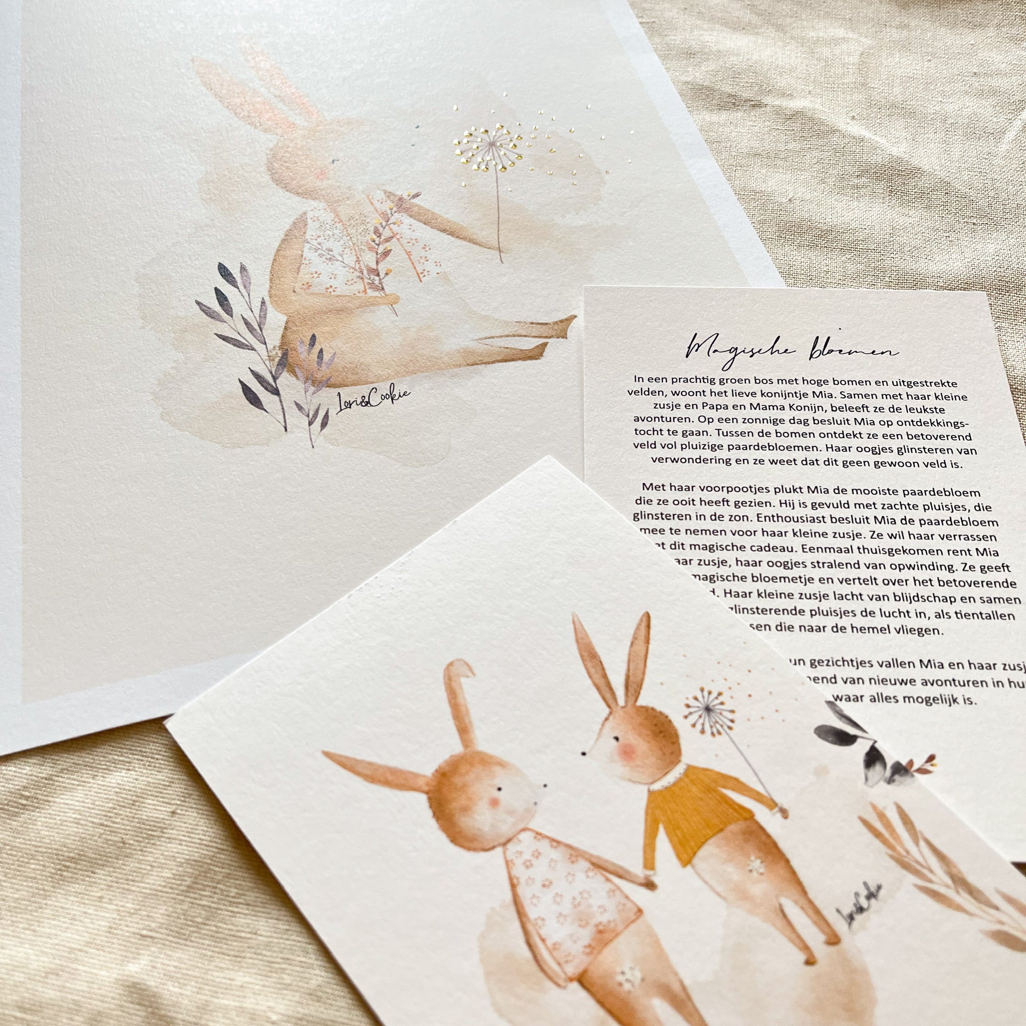 Goudfolie kinderkamer poster set van 2: "Maggie Muis" & "Mia Konijn"