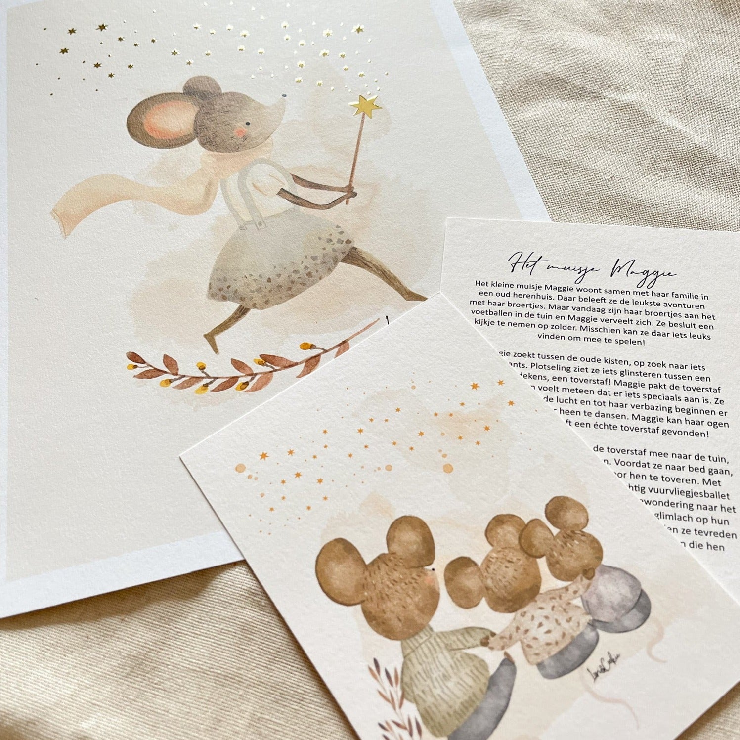 Handgeschilderde kinderkamer poster met goudfolie – "Muisje Maggie" (A3/A4)