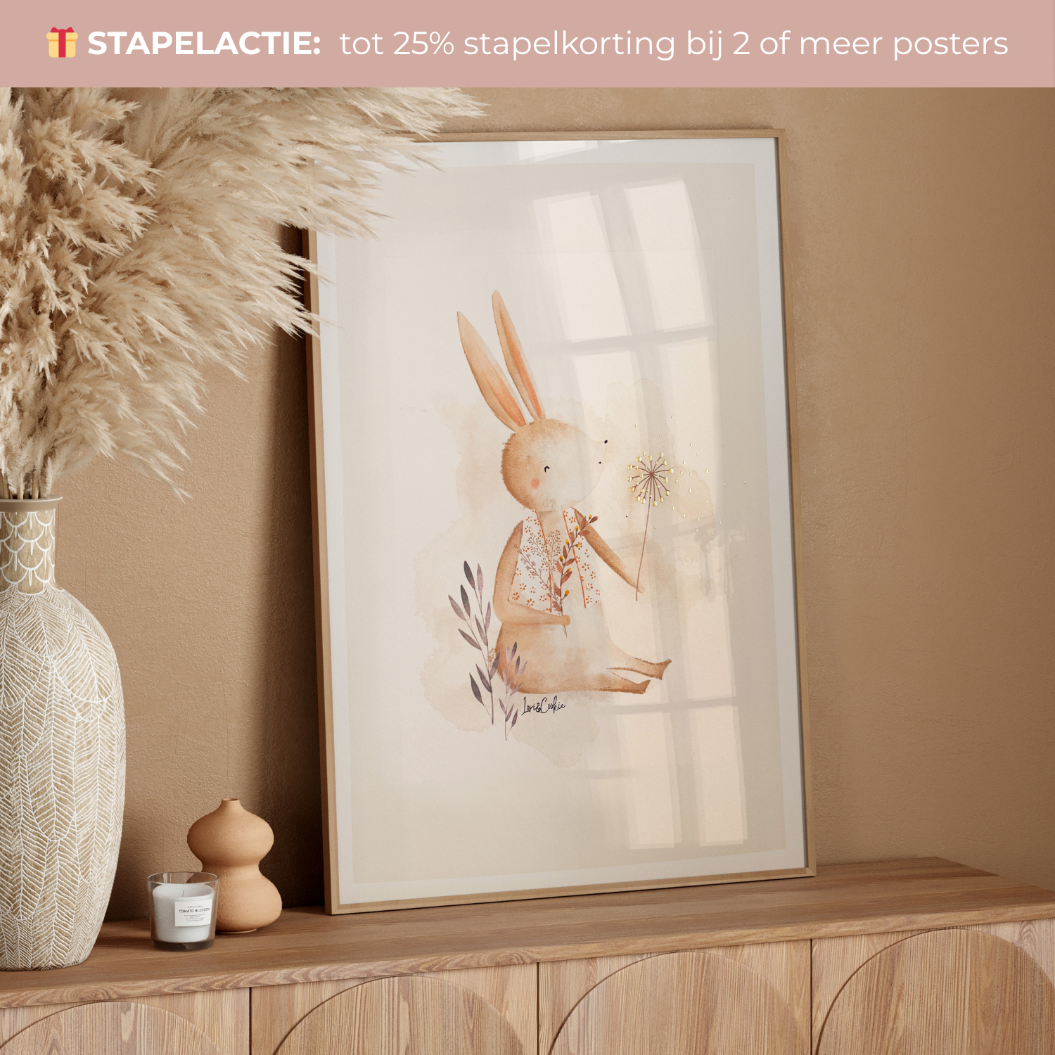 Handgeschilderde kinderkamer poster met goudfolie – "Konijntje Mia" (A3/A4)