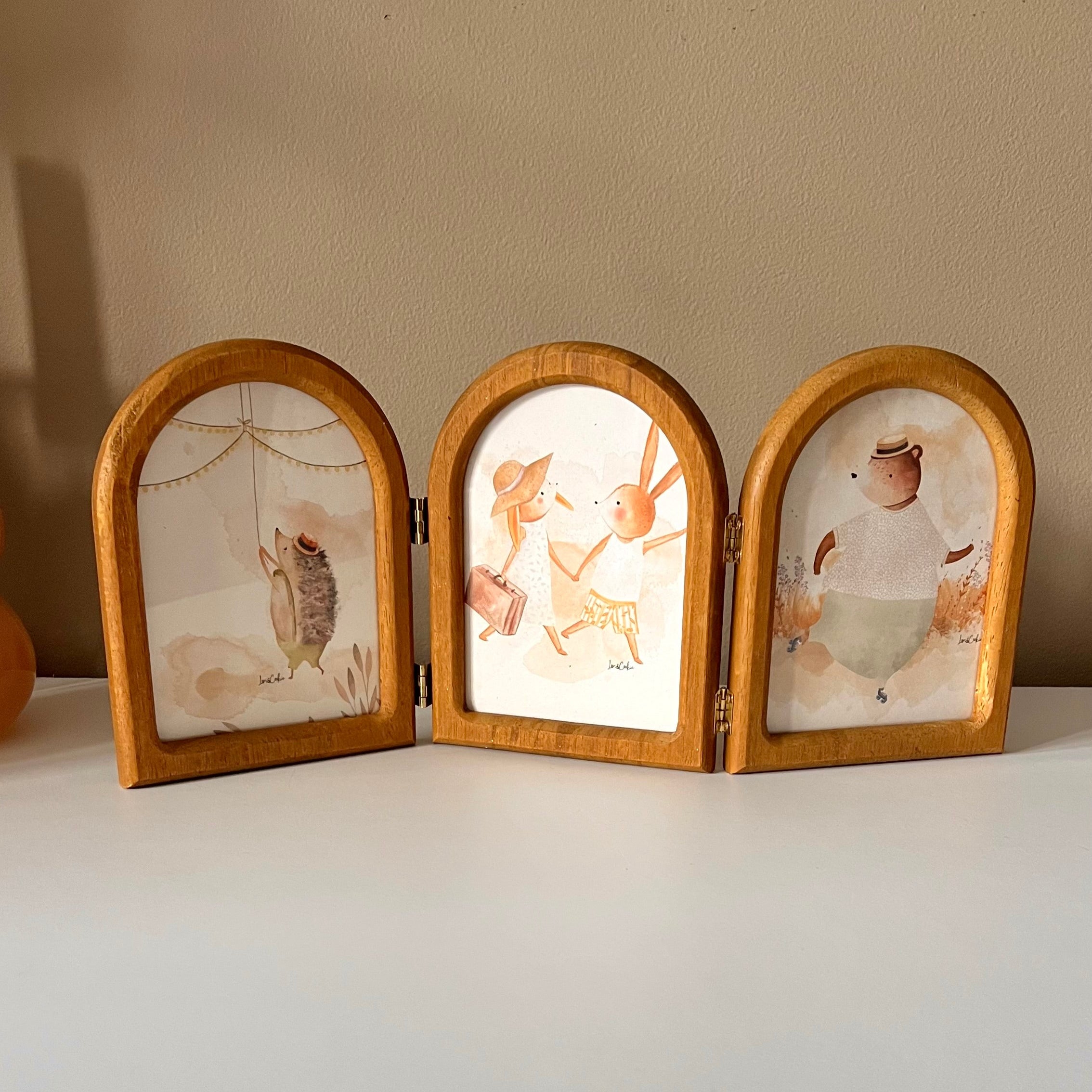 Houten drieluik fotolijst - voor A6 voorleeskaartjes - 36x16cm (limited edition)