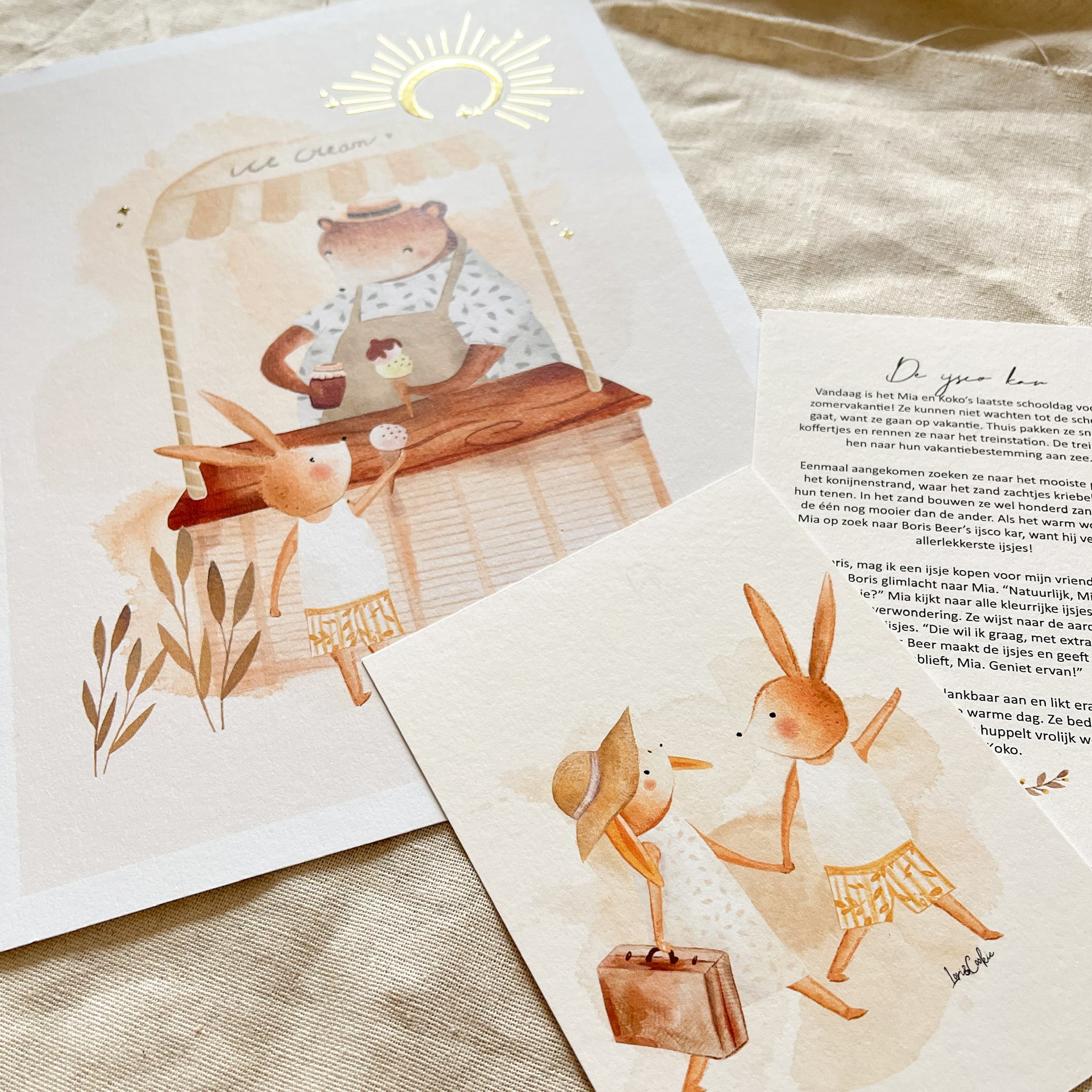 Goudfolie kinderkamer poster set van 3: De Ijsco kar, Het Middagdutje & Mama en Mia Konijn - A3 & A4