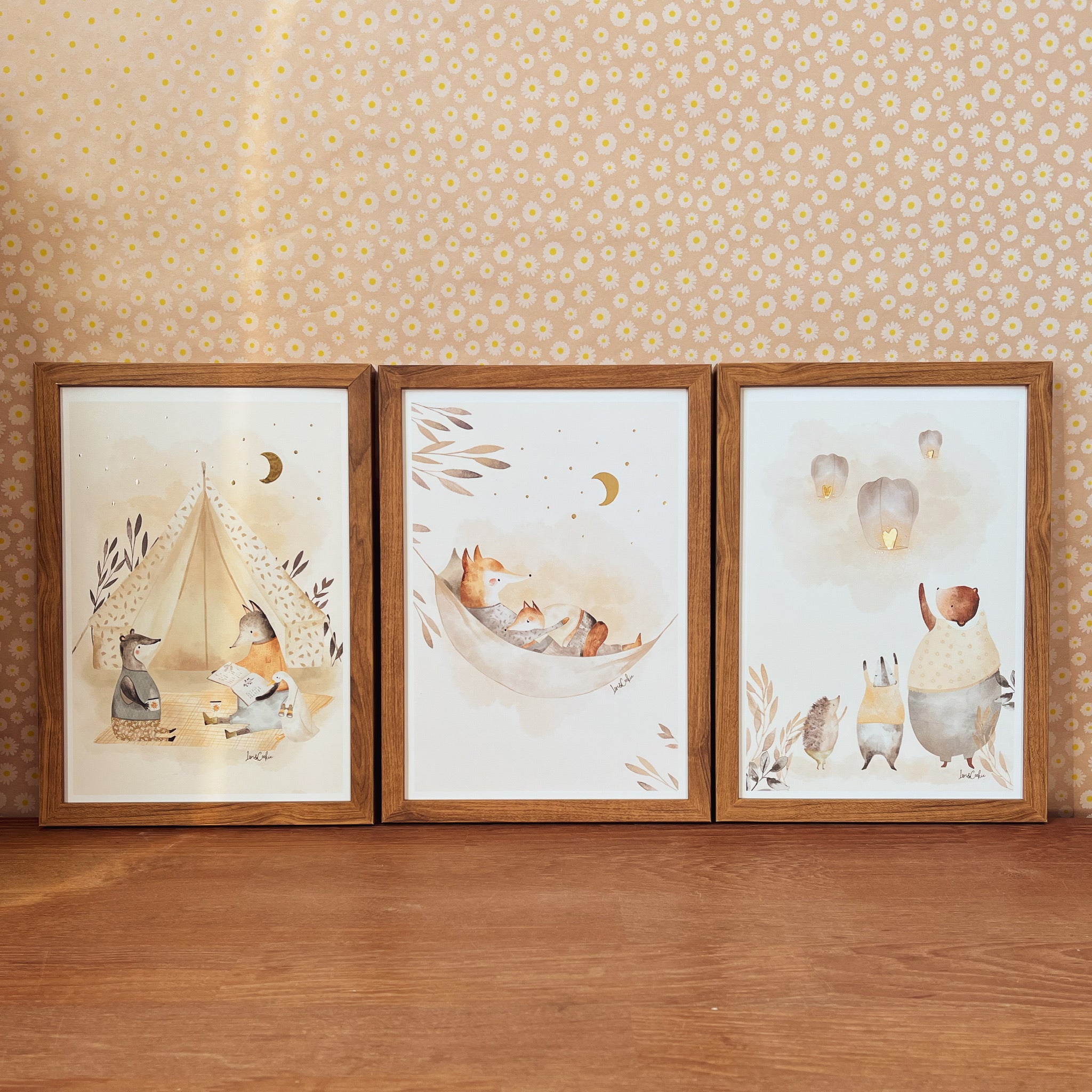 Goudfolie kinderkamer poster set van 3: De Wensballon - Vicky Vos & Het Kampeeravontuur - A3 & A4