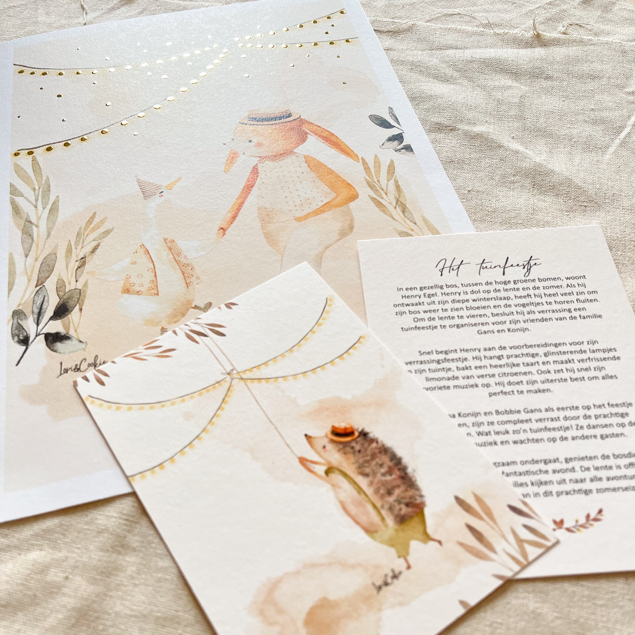 Handgeschilderde kinderkamer poster met goudfolie – "Het Tuinfeestje" (A3/A4)