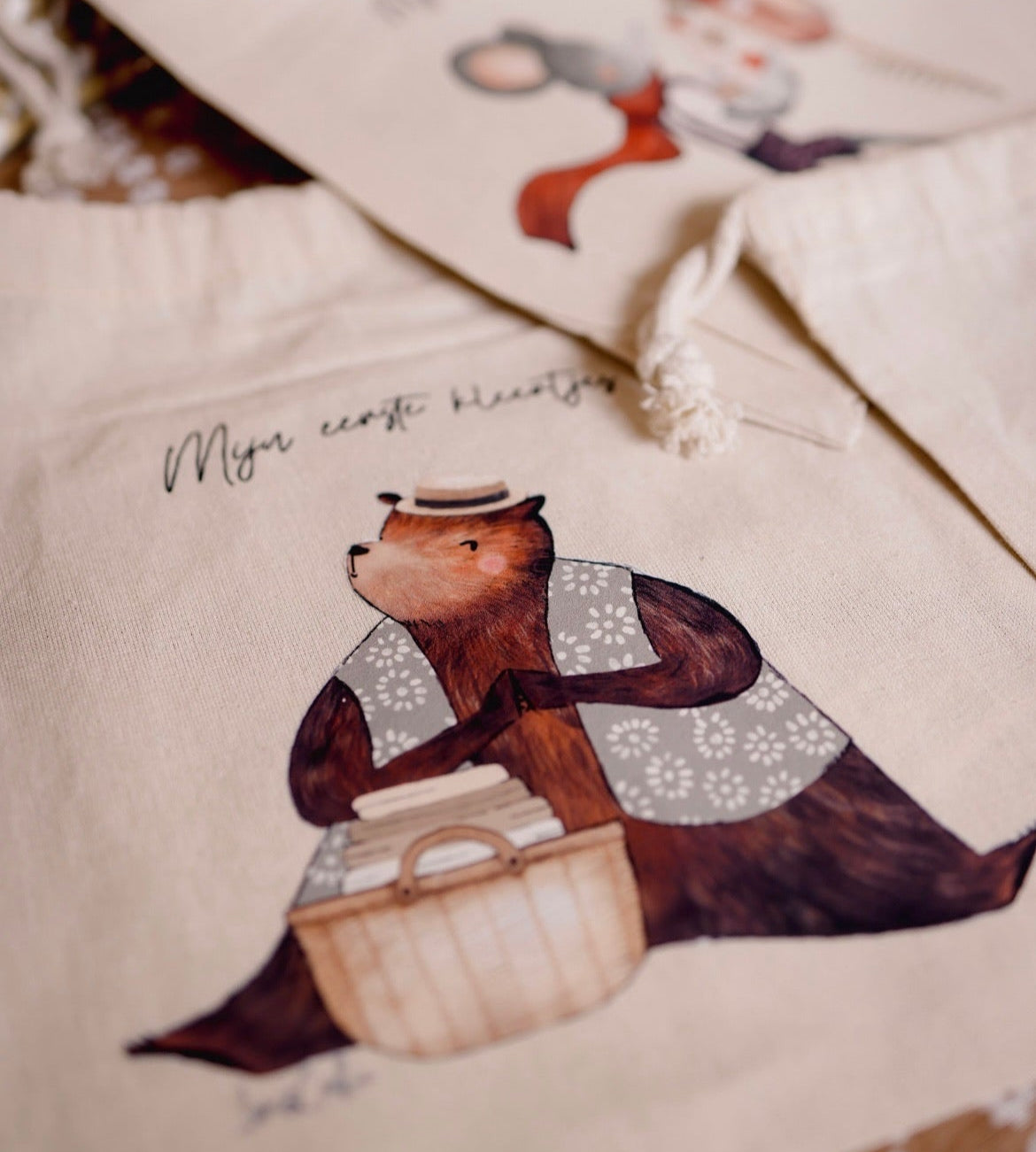 XL Bewaarzakje "mijn eerste kleertjes" - met illustratie - stevig katoen