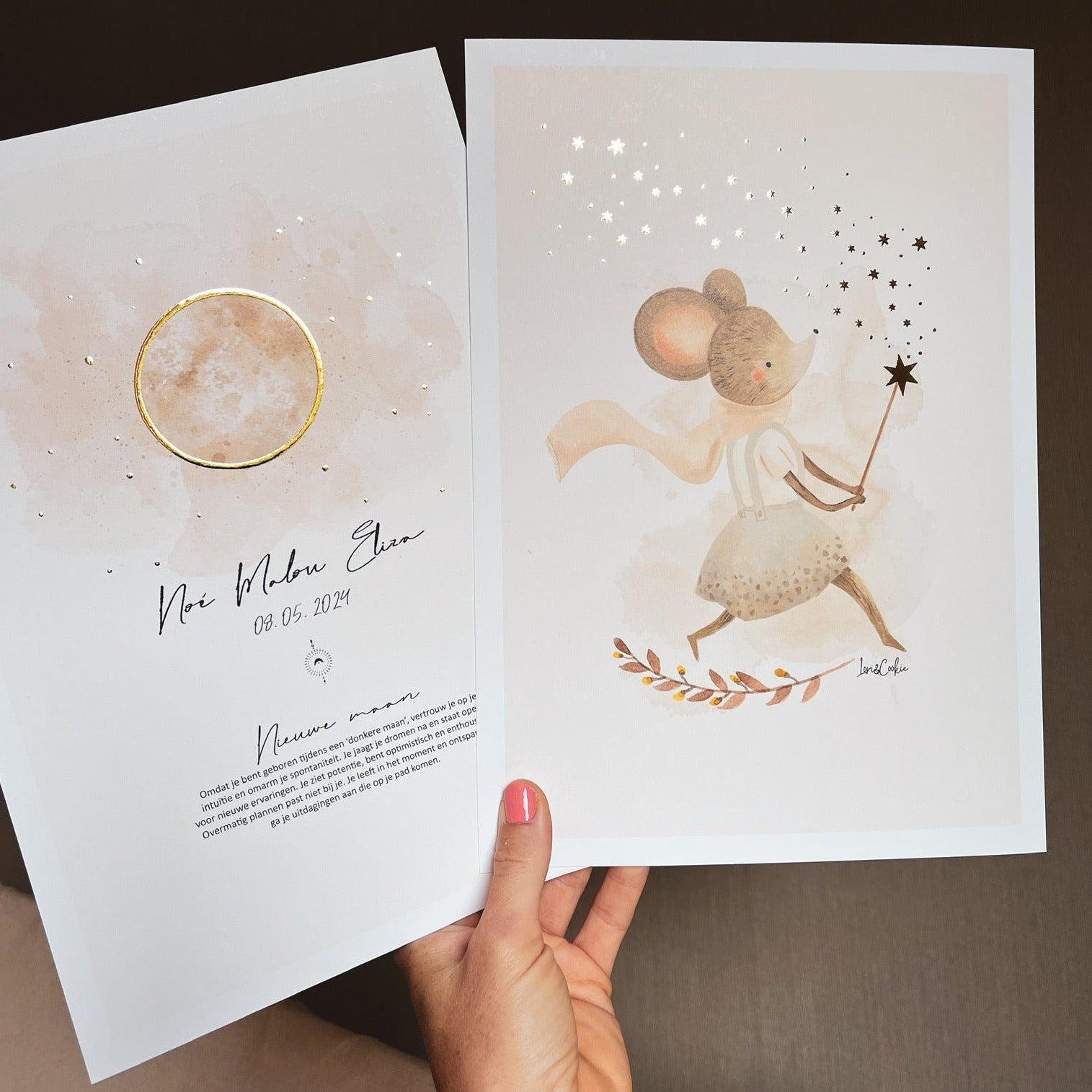 Handgeschilderde kinderkamer poster met goudfolie – "Muisje Maggie" (A3/A4)
