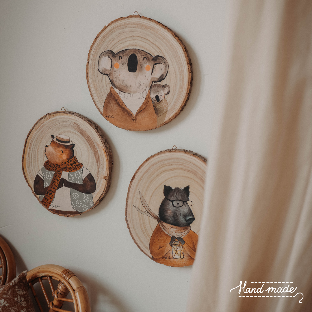 Handgemaakte houten boomstammetjes met dierenillustratie - Ø 20cm