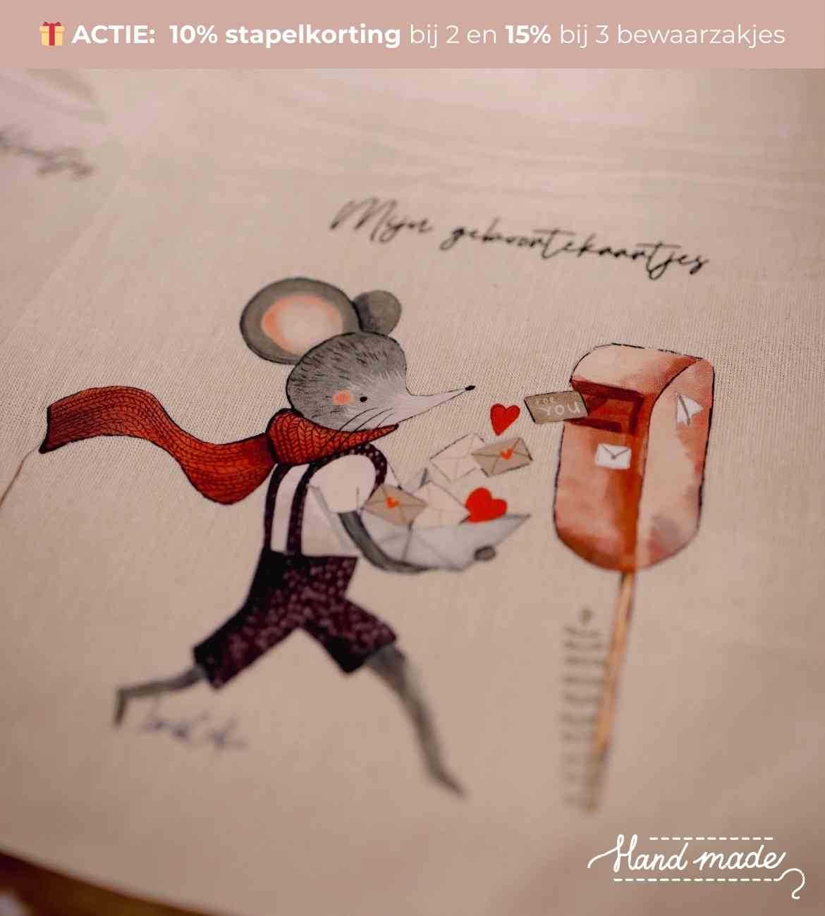 XL katoenen bewaarzakje voor geboortekaartjes met originele illustratie